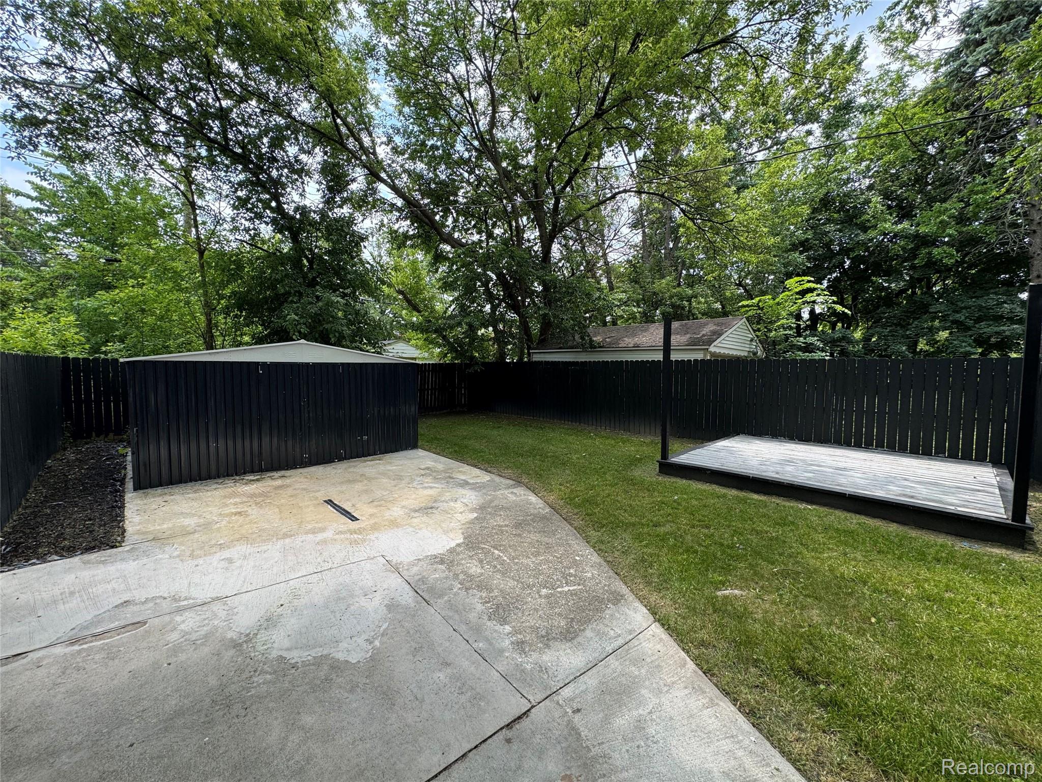 10822 Mckinney Street Property Photo 3