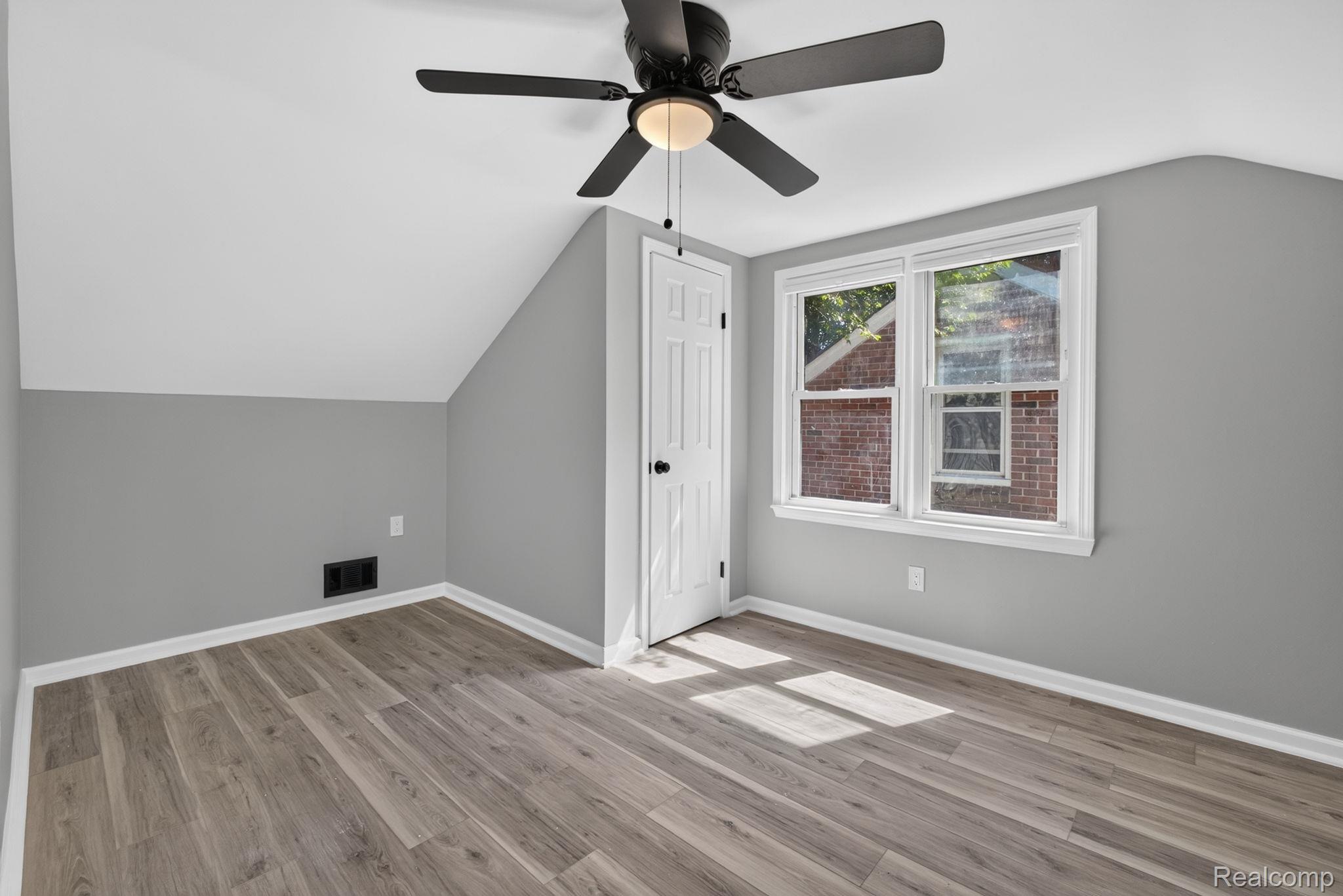 10822 Mckinney Street Property Photo 19