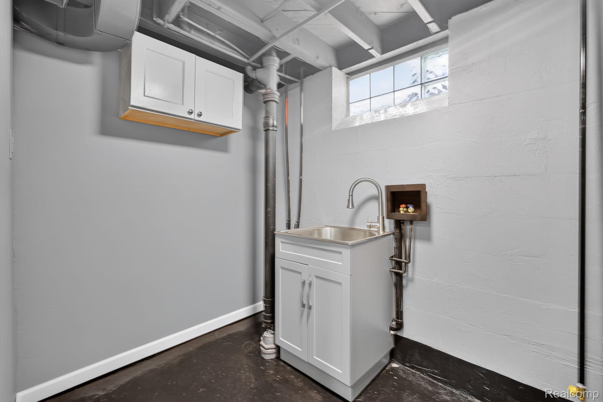 10822 Mckinney Street Property Photo 32