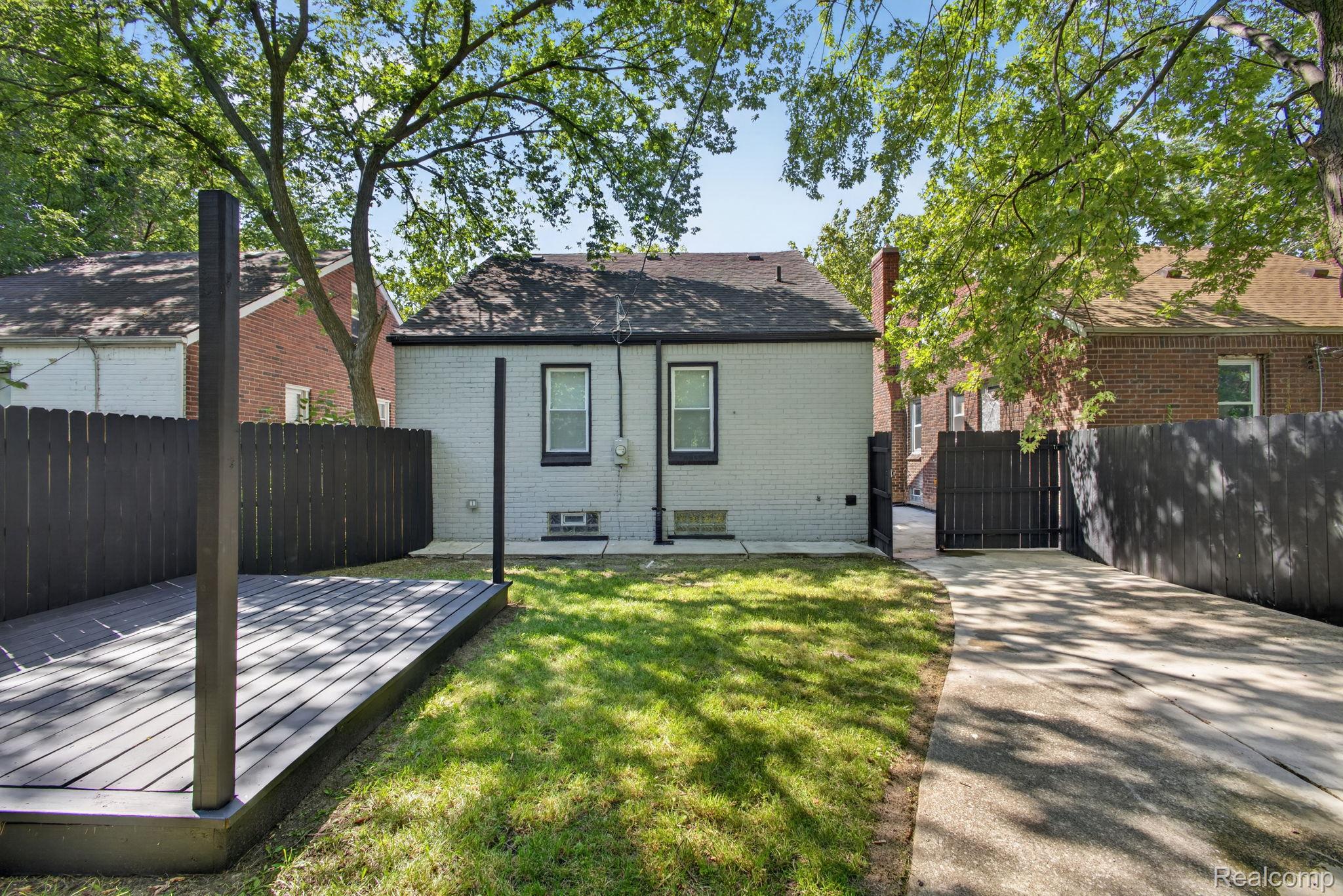 10822 Mckinney Street Property Photo 39