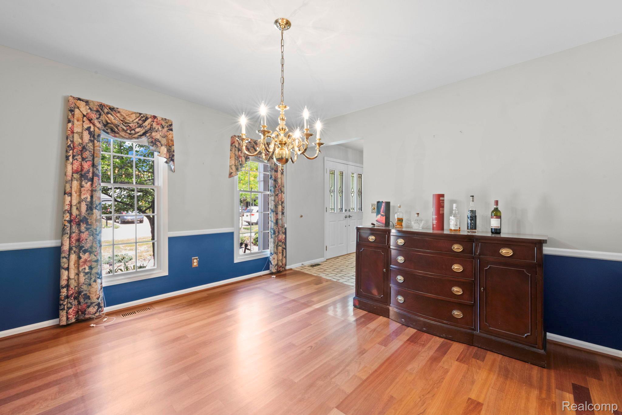 871 Spartan Drive Property Photo 9