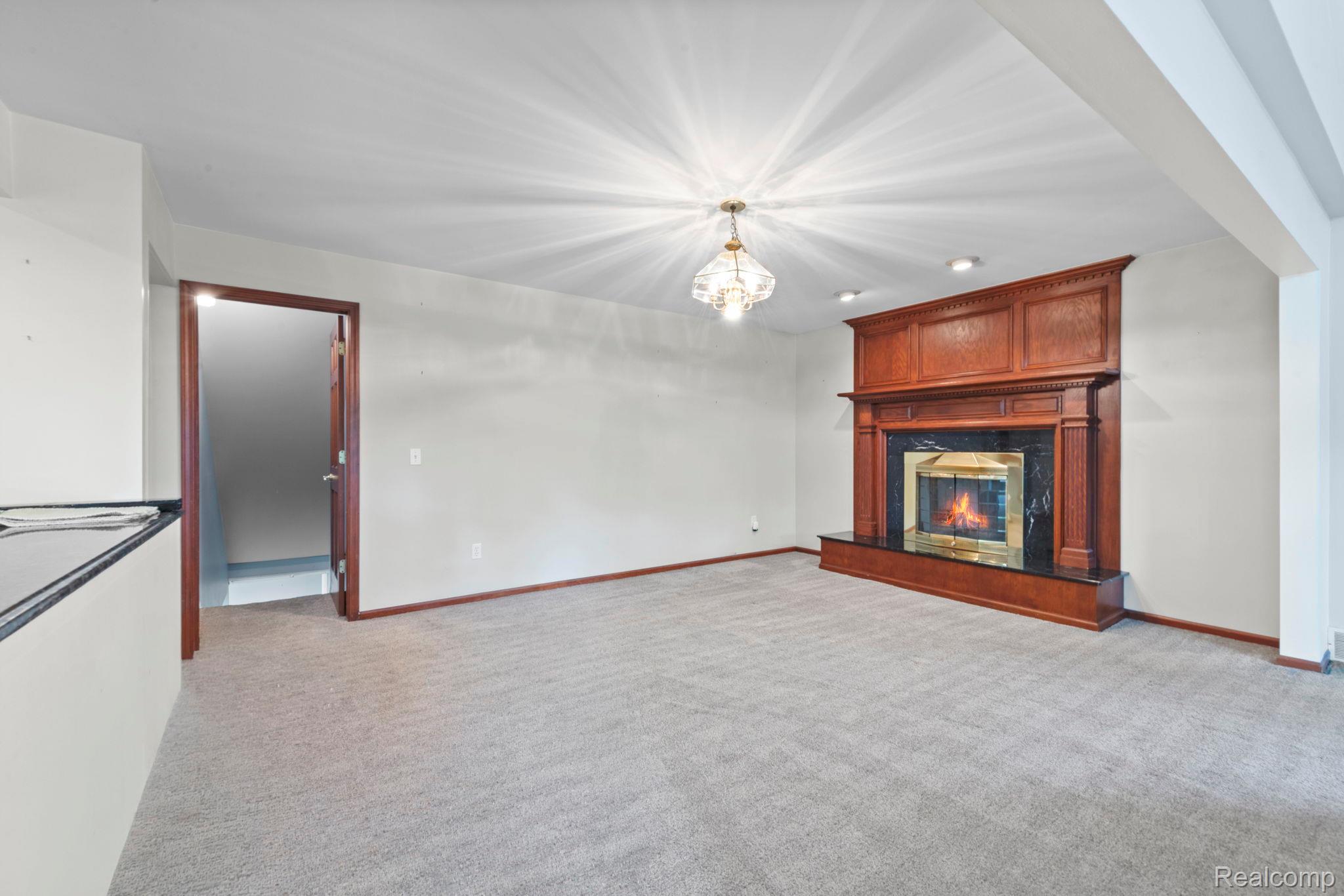 871 Spartan Drive Property Photo 23