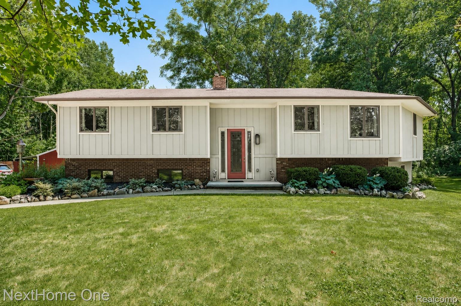 4423 Mason Road Property Photo 2