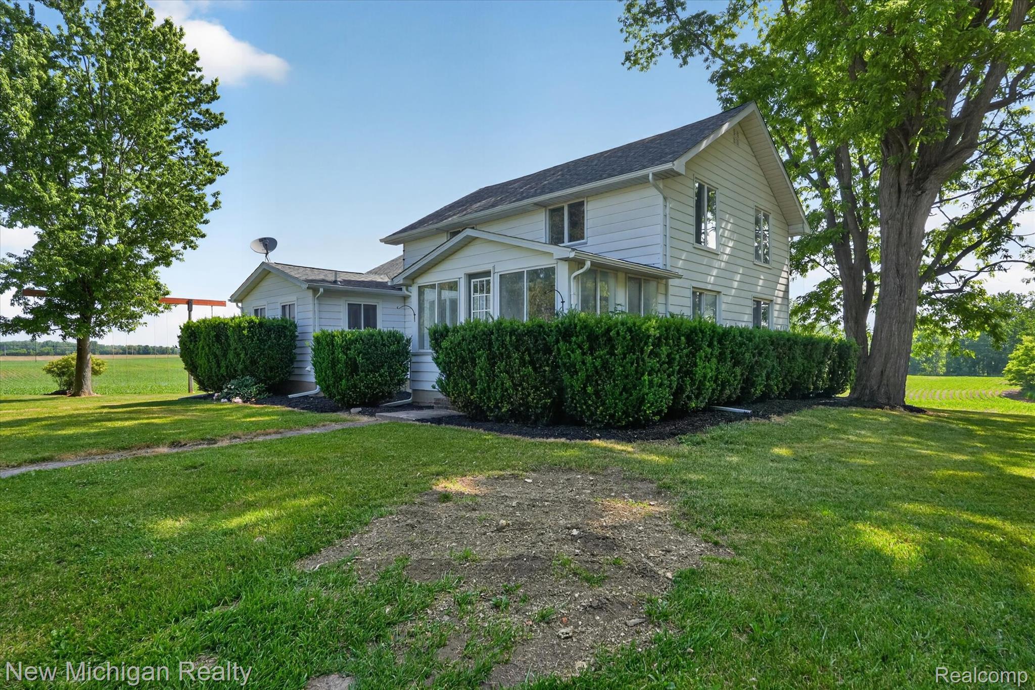 11374 Lahring Road Property Photo 3