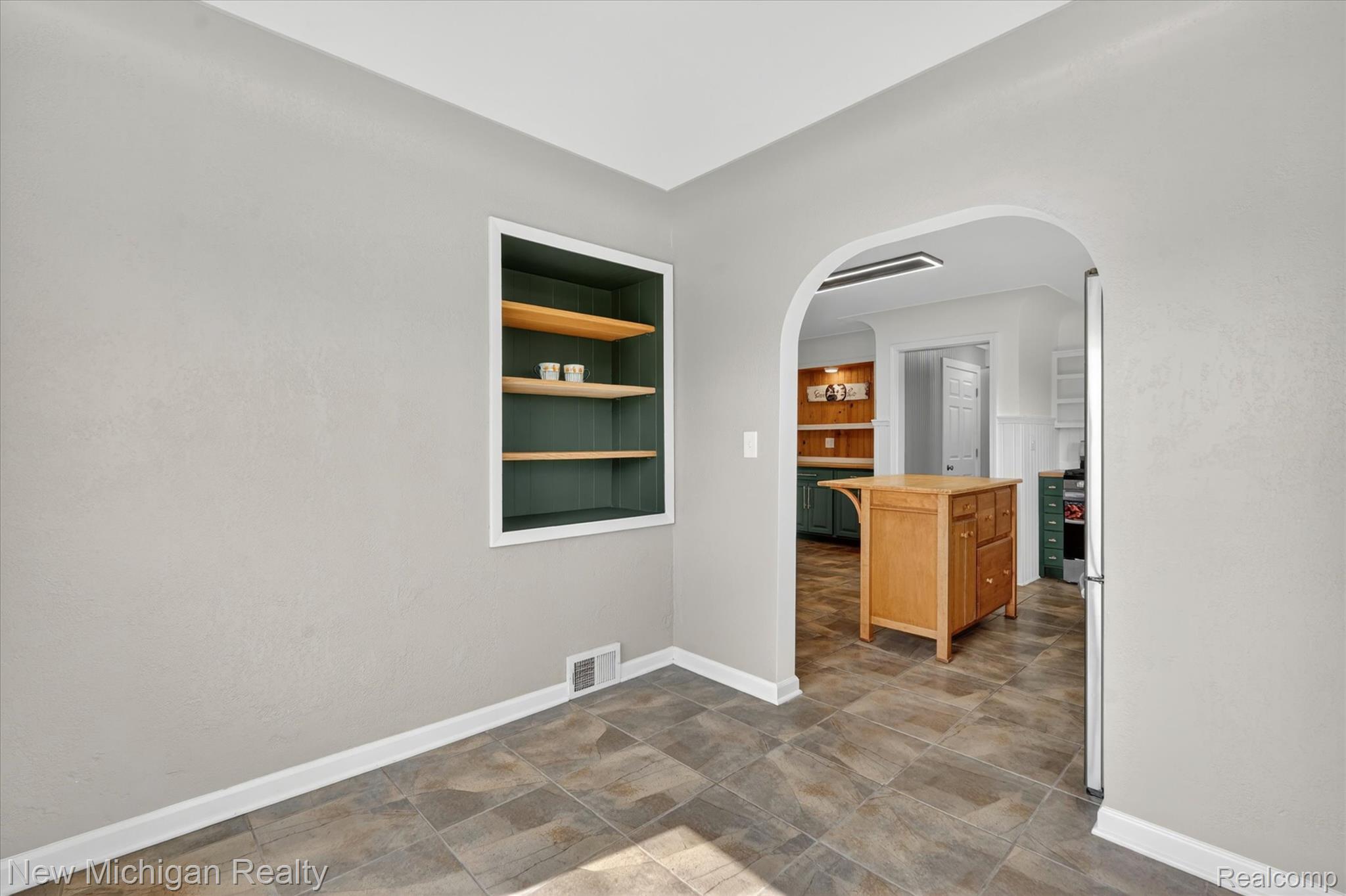 11374 Lahring Road Property Photo 14