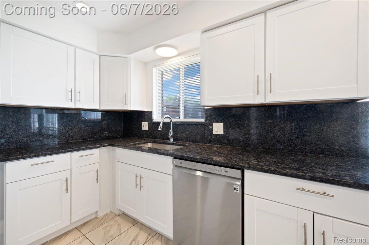 3528 Byrd Drive Property Photo 16