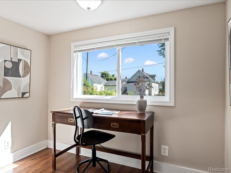 4498 Fischer Street Property Photo 24