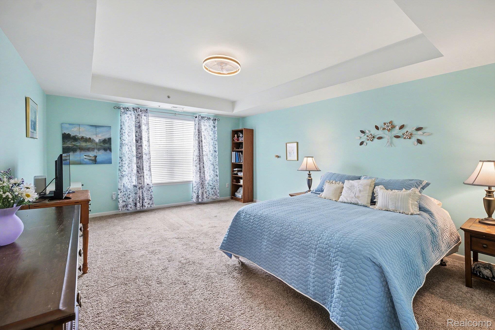 2104 Country Club Drive Property Photo 13