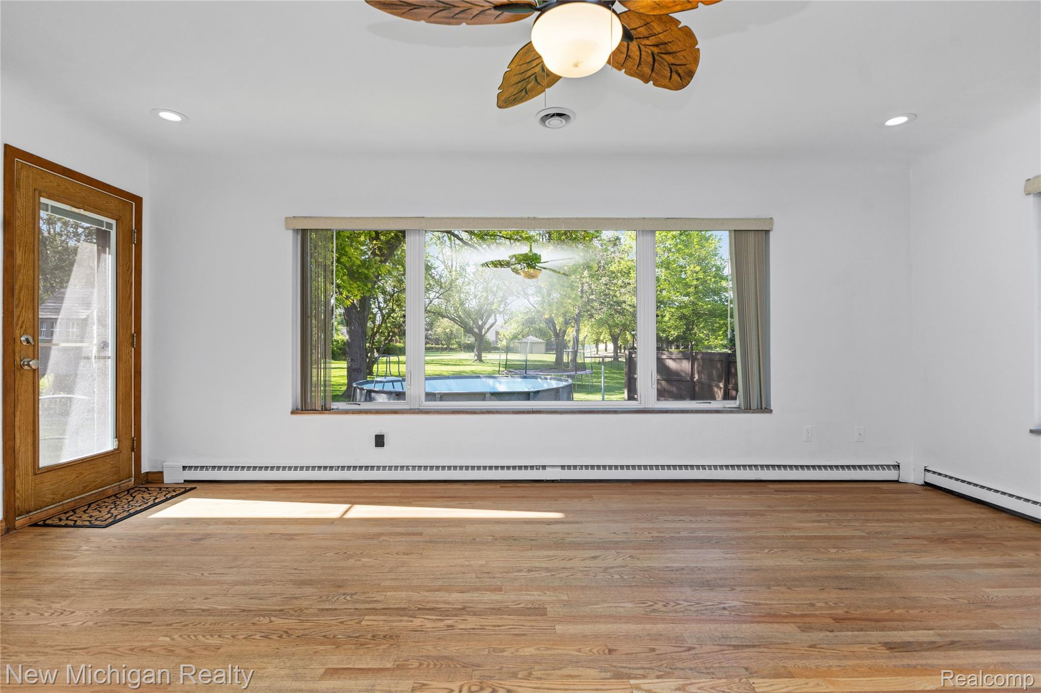 8359 Chicago Road Property Photo 25