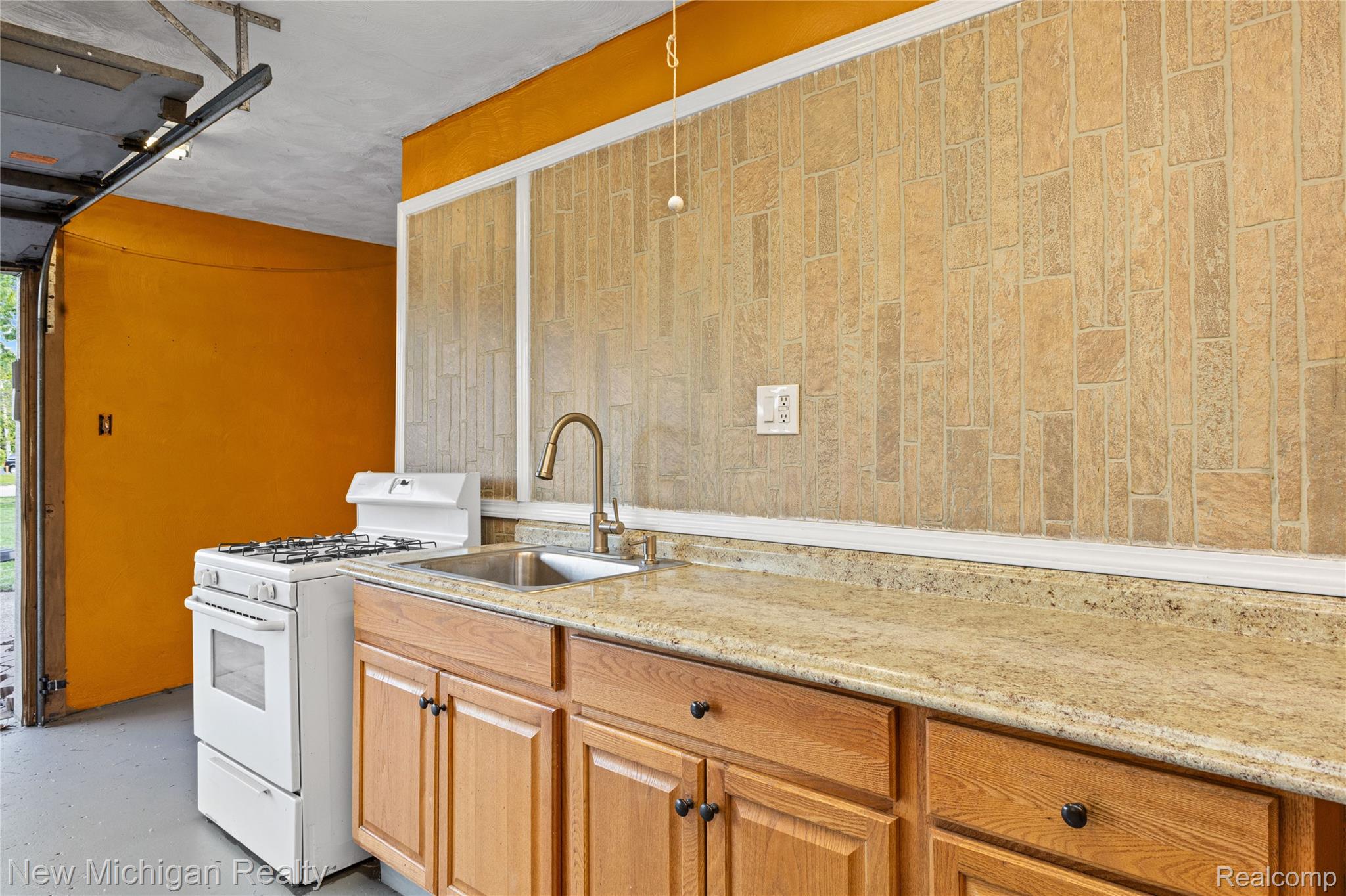 8359 Chicago Road Property Photo 68