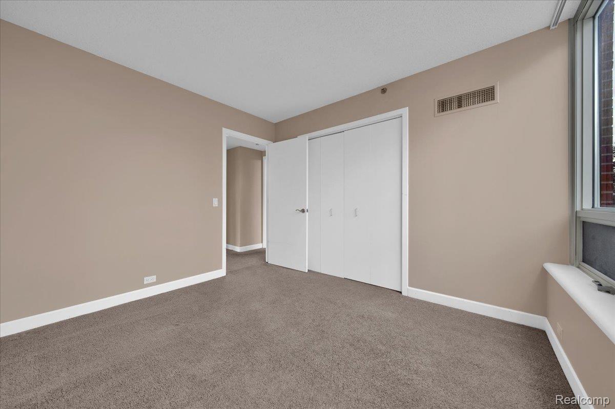 3320 Spinnaker Lane 3a Property Photo 26