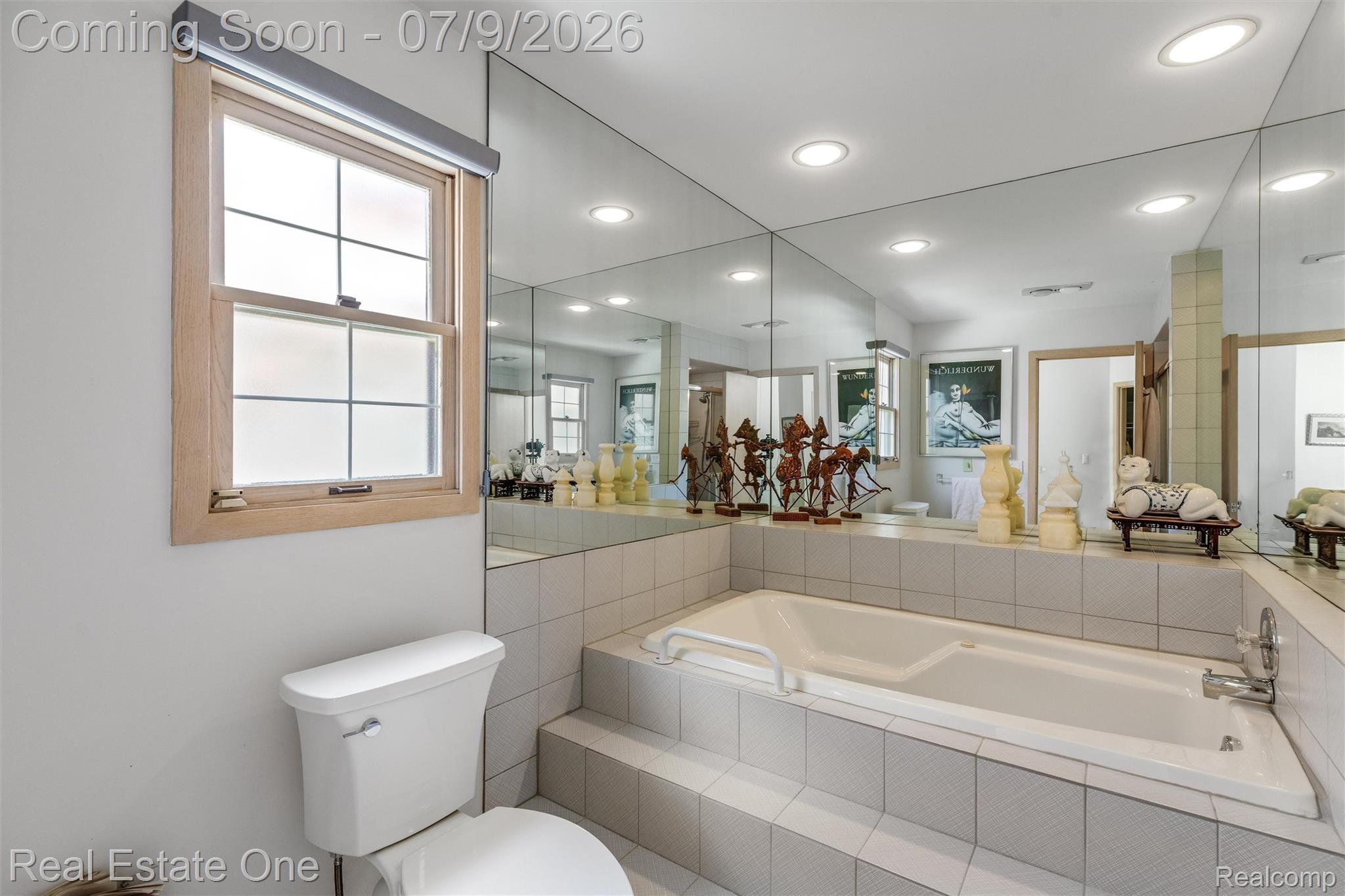 6273 Celeste Road Property Photo 22
