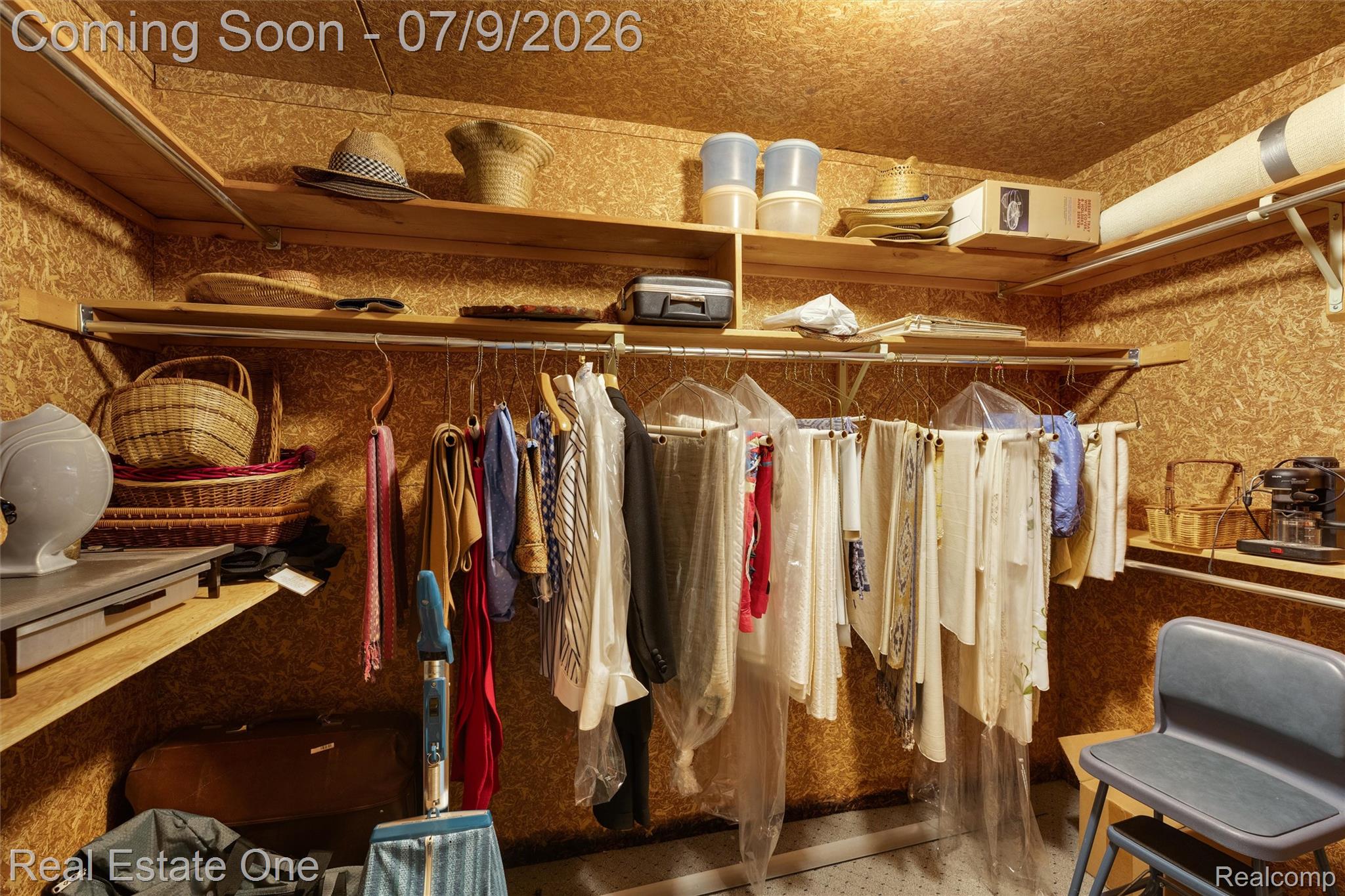 6273 Celeste Road Property Photo 39