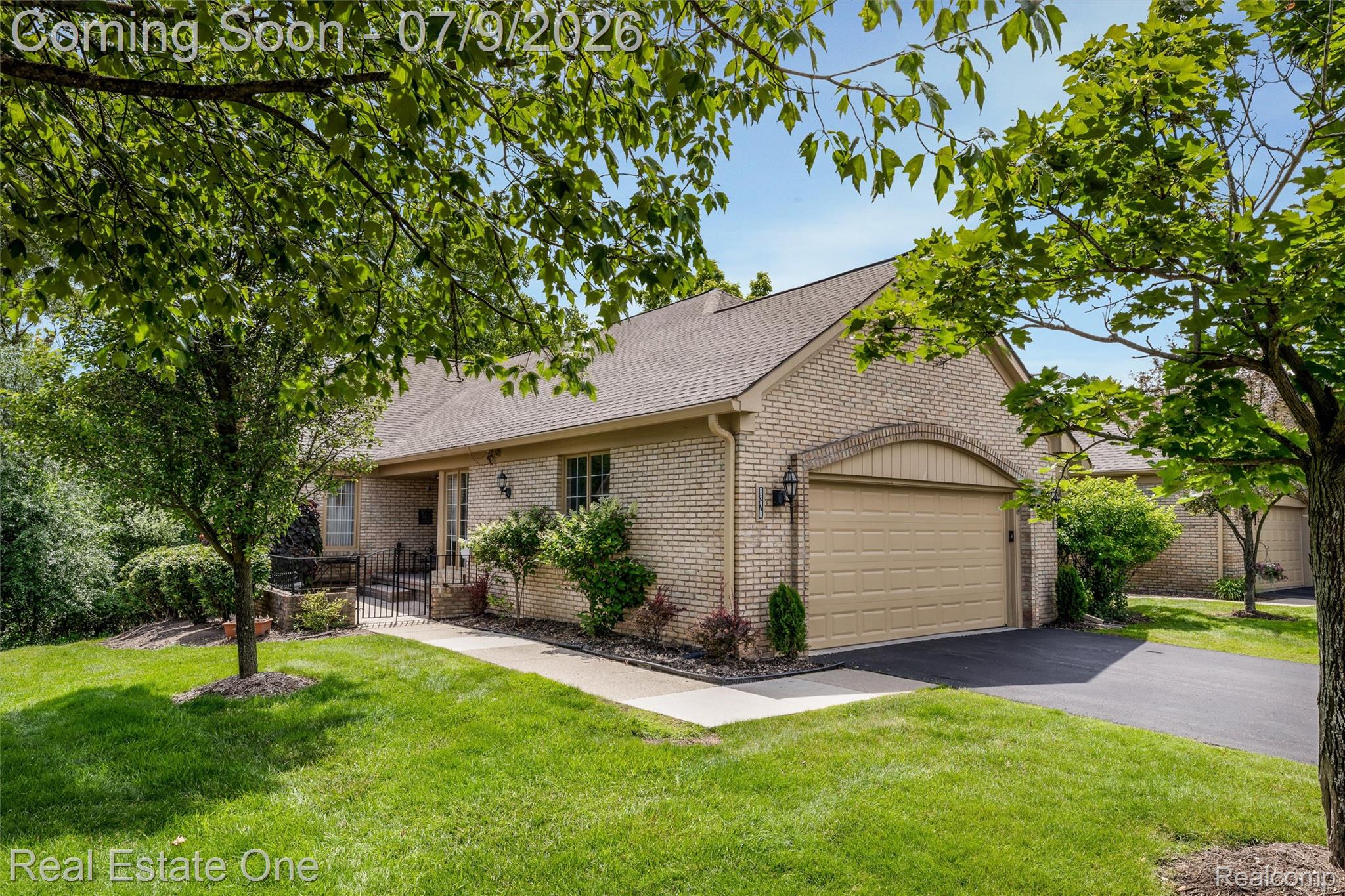 6273 Celeste Road Property Photo 47