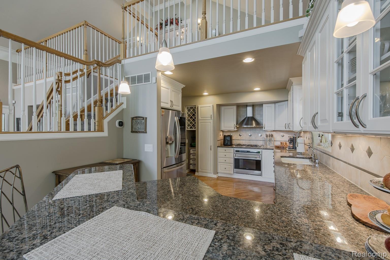 4780 Hillcrest Drive Property Photo 16