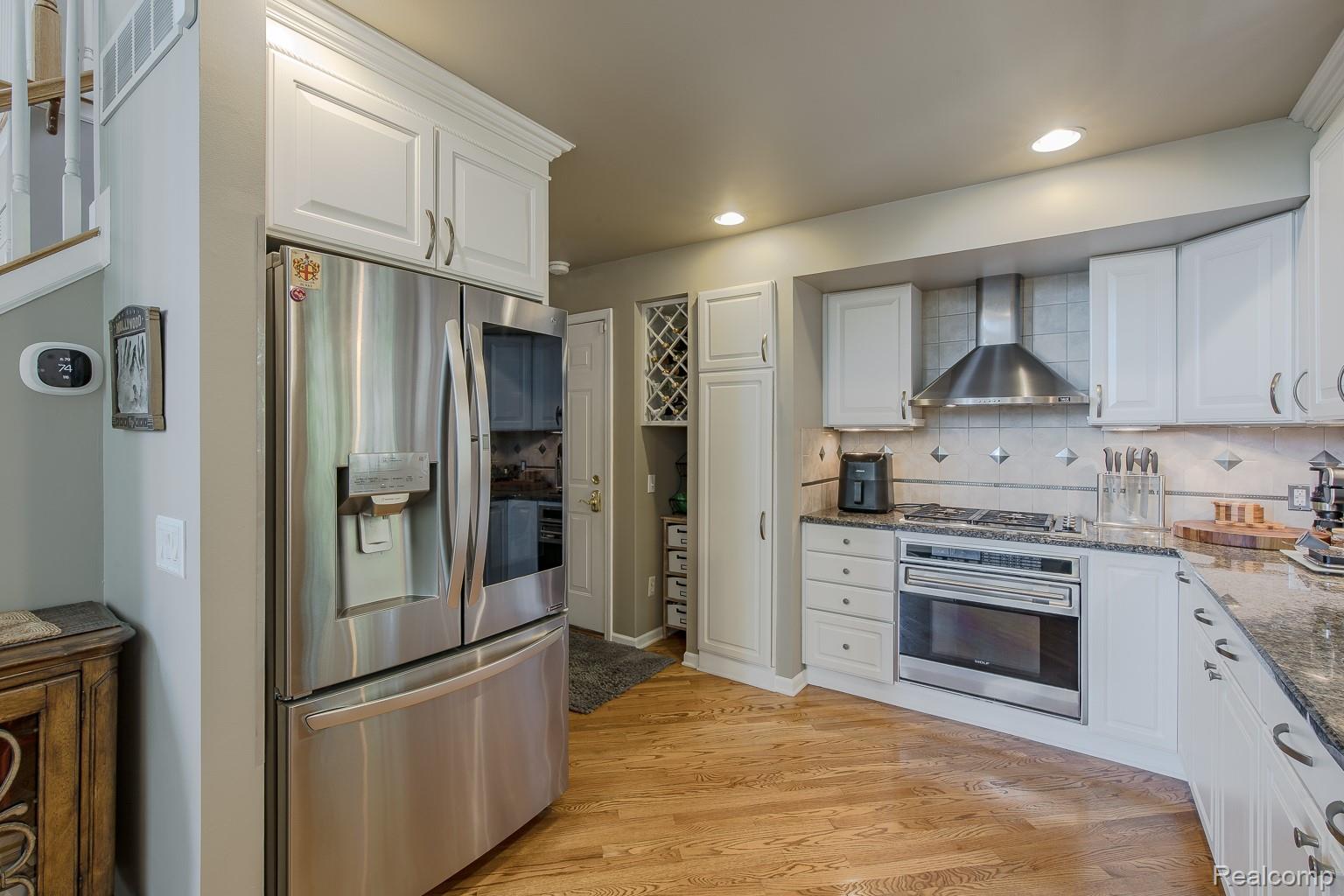 4780 Hillcrest Drive Property Photo 19