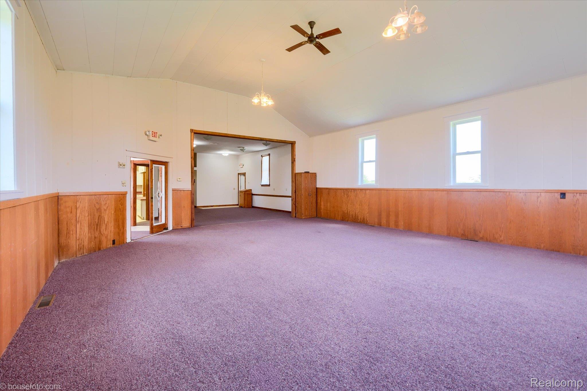 3909 S Van Dyke Road Property Photo 11