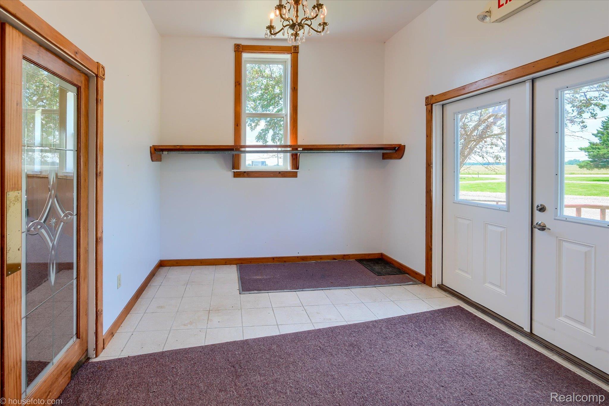 3909 S Van Dyke Road Property Photo 15