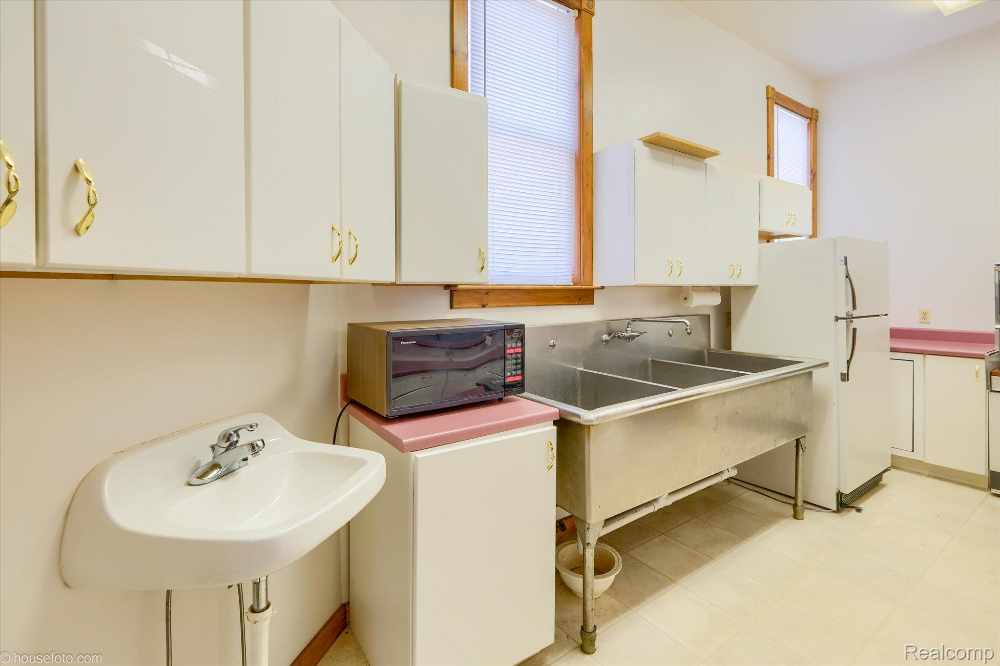 3909 S Van Dyke Road Property Photo 24