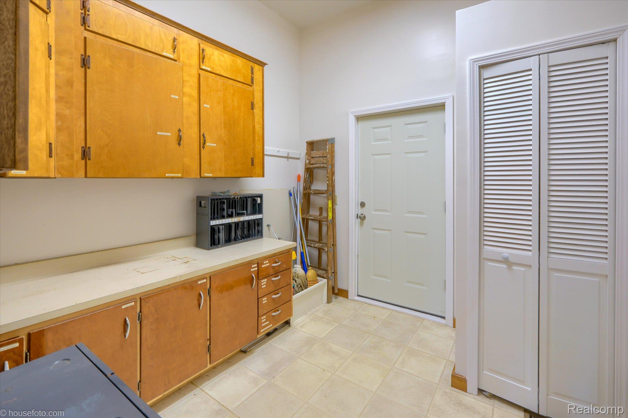 3909 S Van Dyke Road Property Photo 26