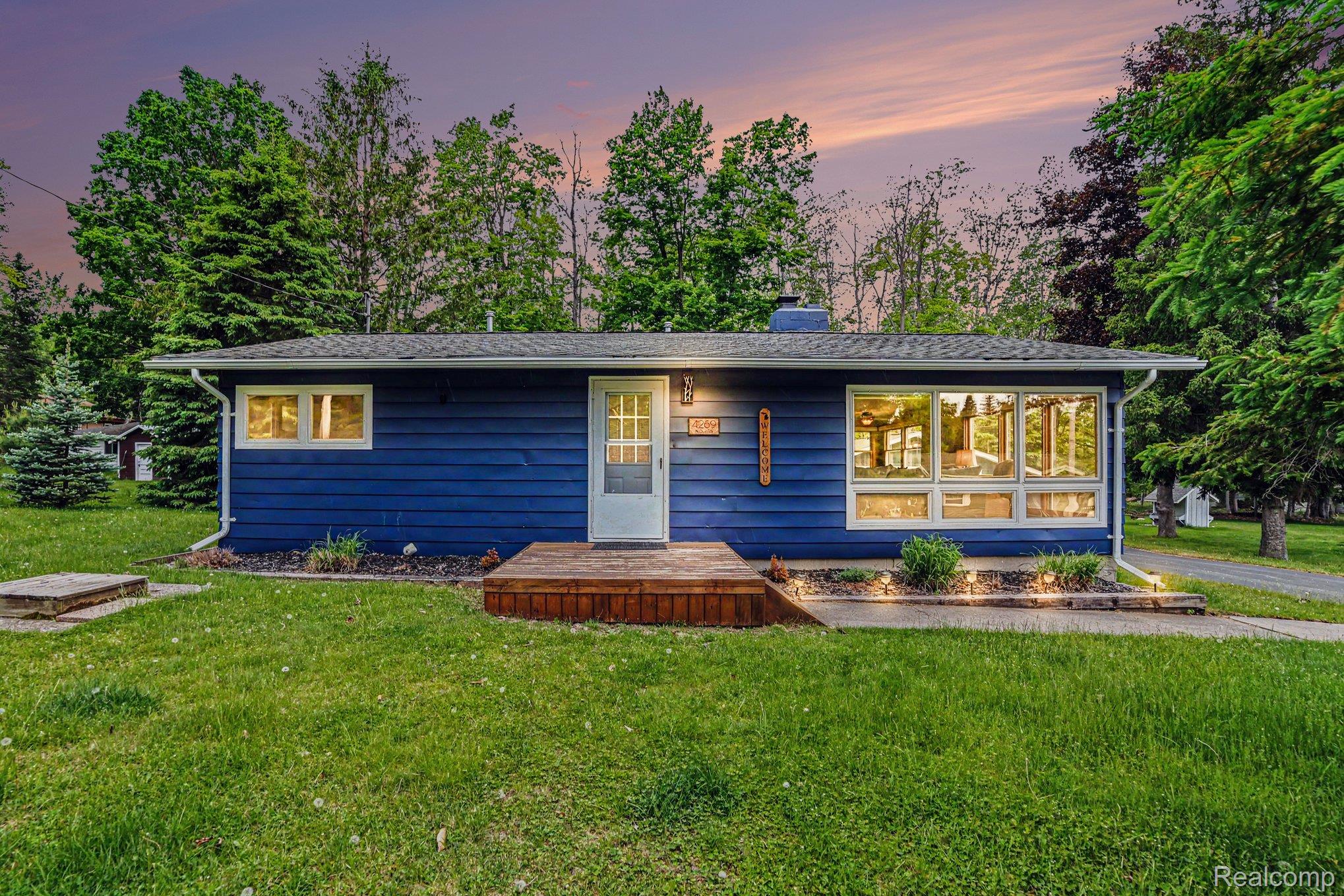 4269 N Owl Road Property Photo 1