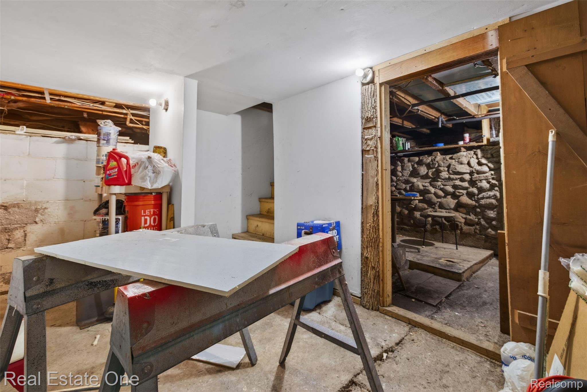 4489 W School Road Property Photo 32