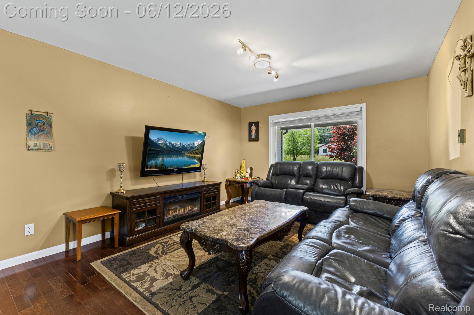 11050 Old Orchard Court Property Photo 17