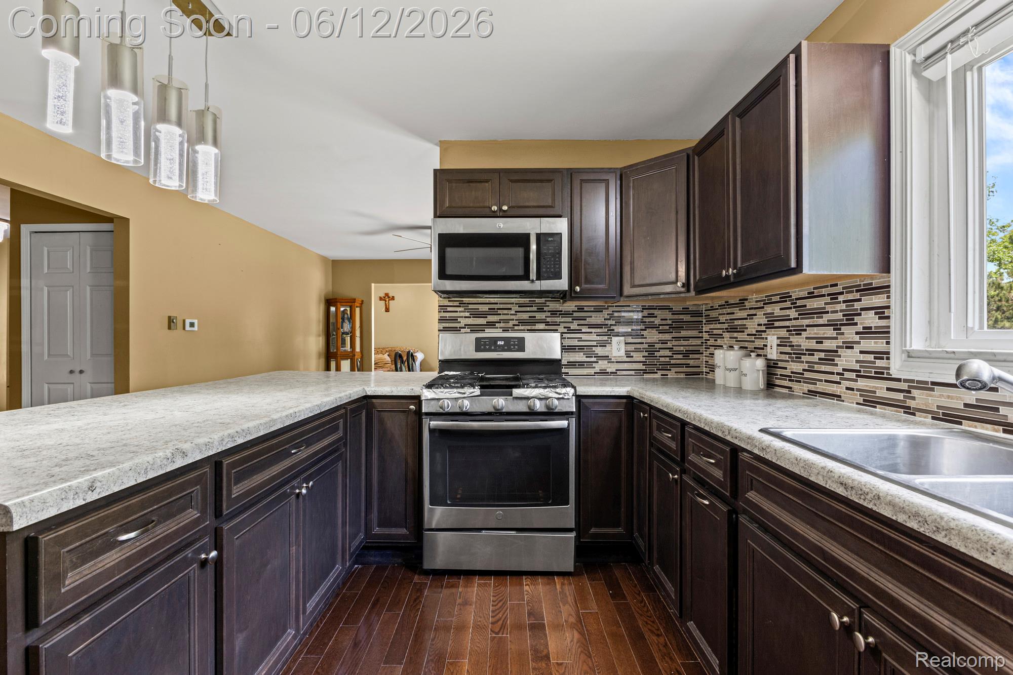 11050 Old Orchard Court Property Photo 23
