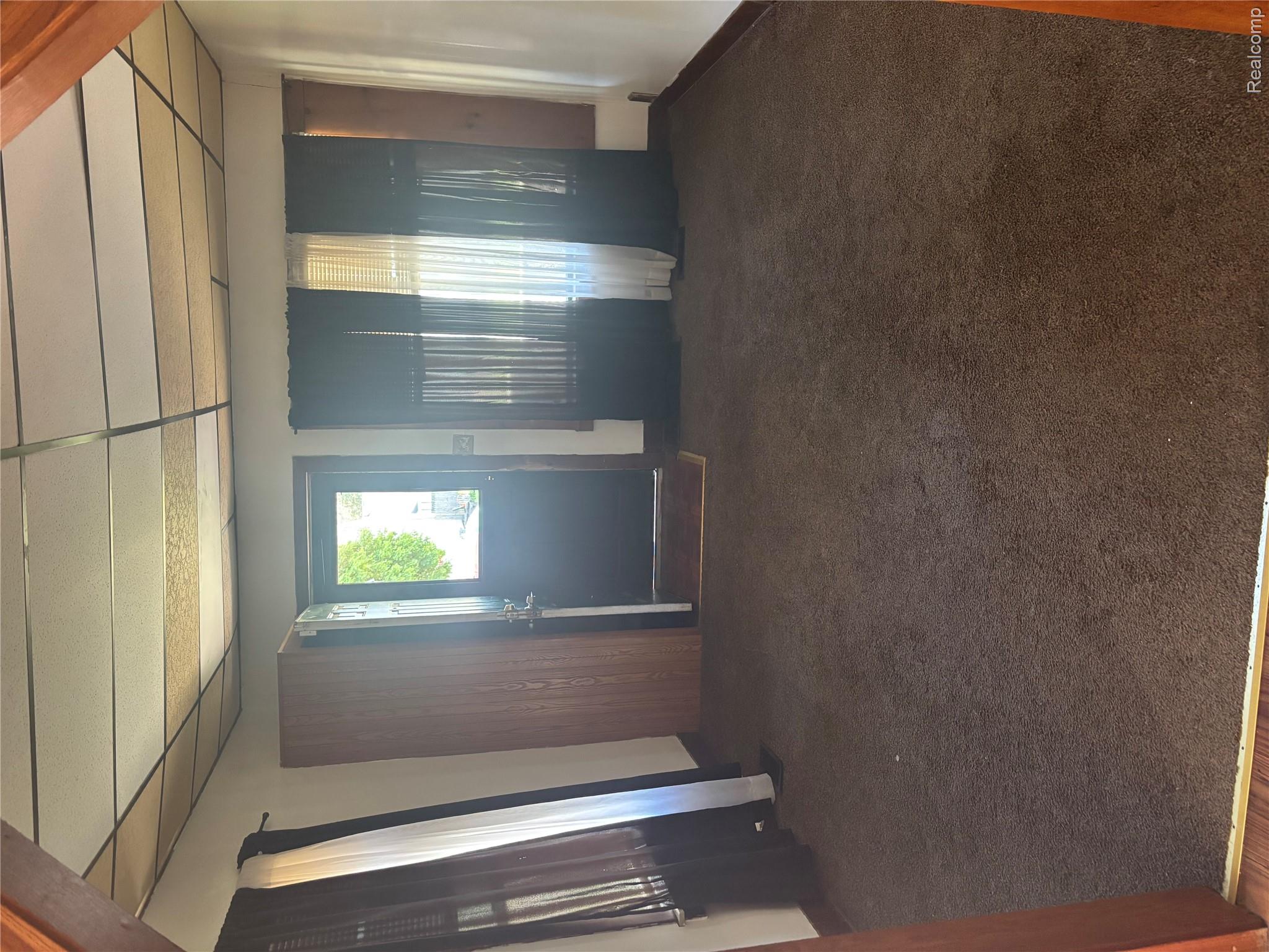 1122 Simcoe Avenue Property Photo 8