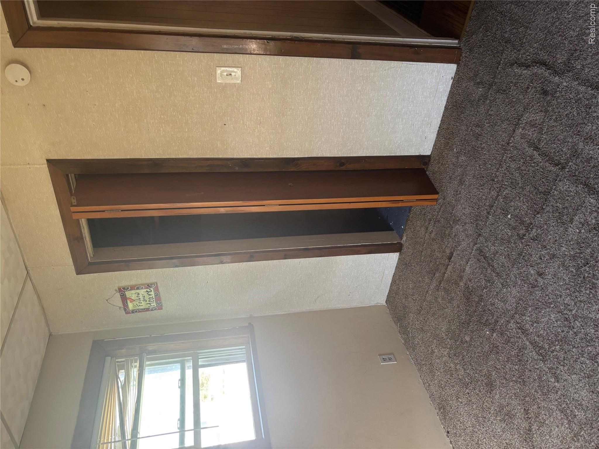 1122 Simcoe Avenue Property Photo 14