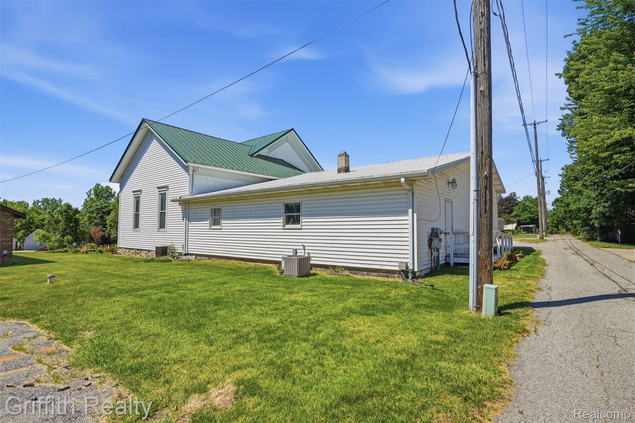131 E Main Street Property Photo 61