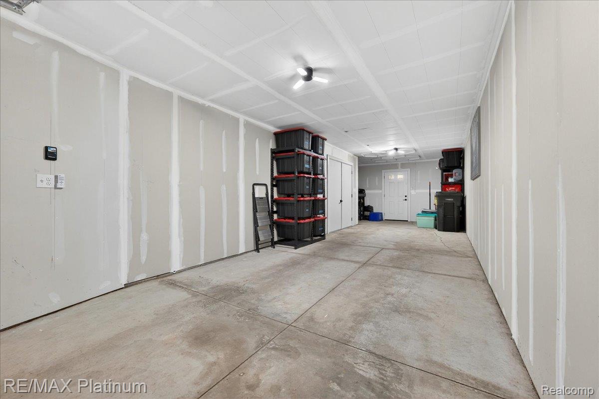 1687 Pinecroft Lane Property Photo 21