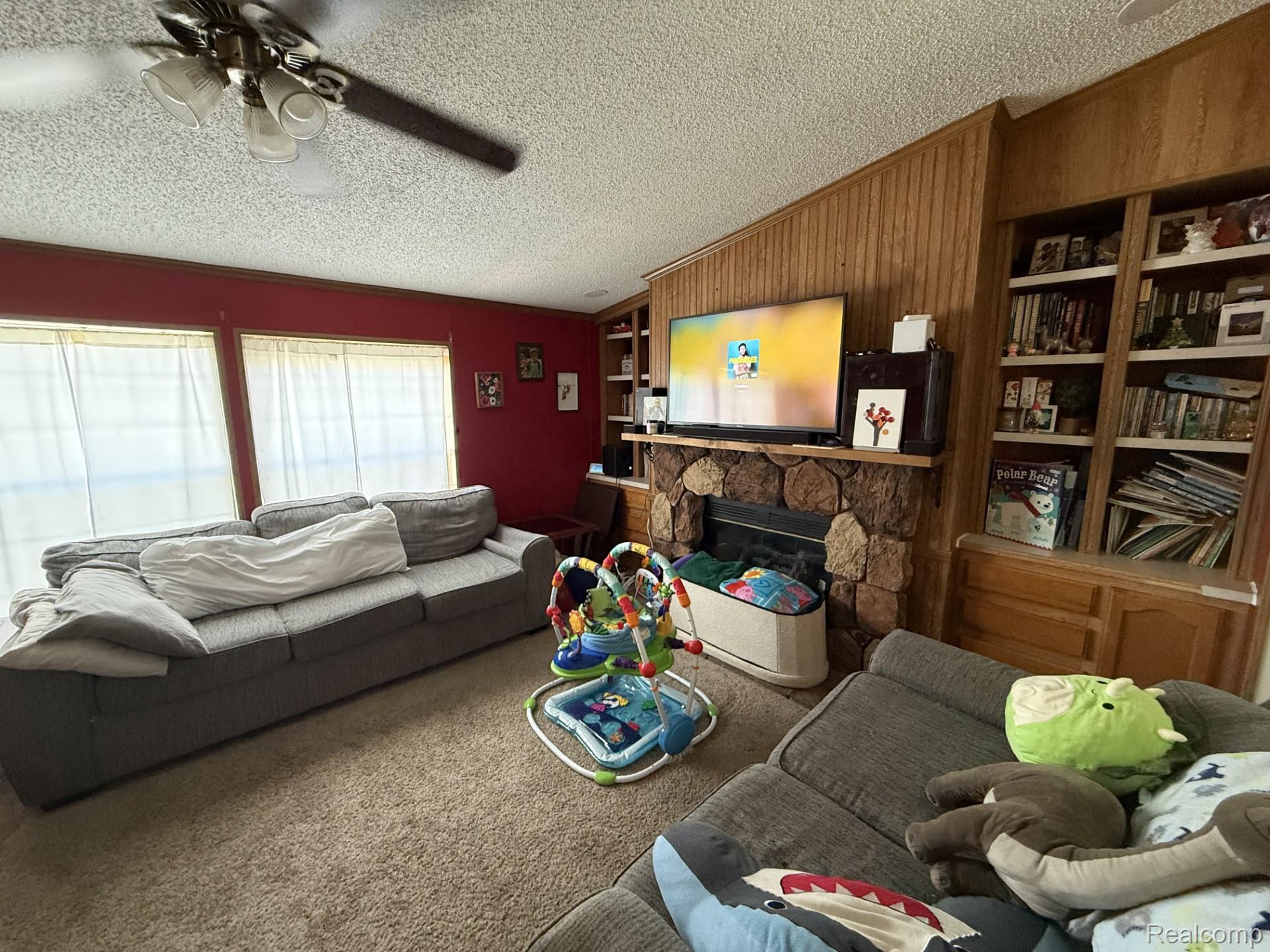 40 Bellwood Property Photo 12
