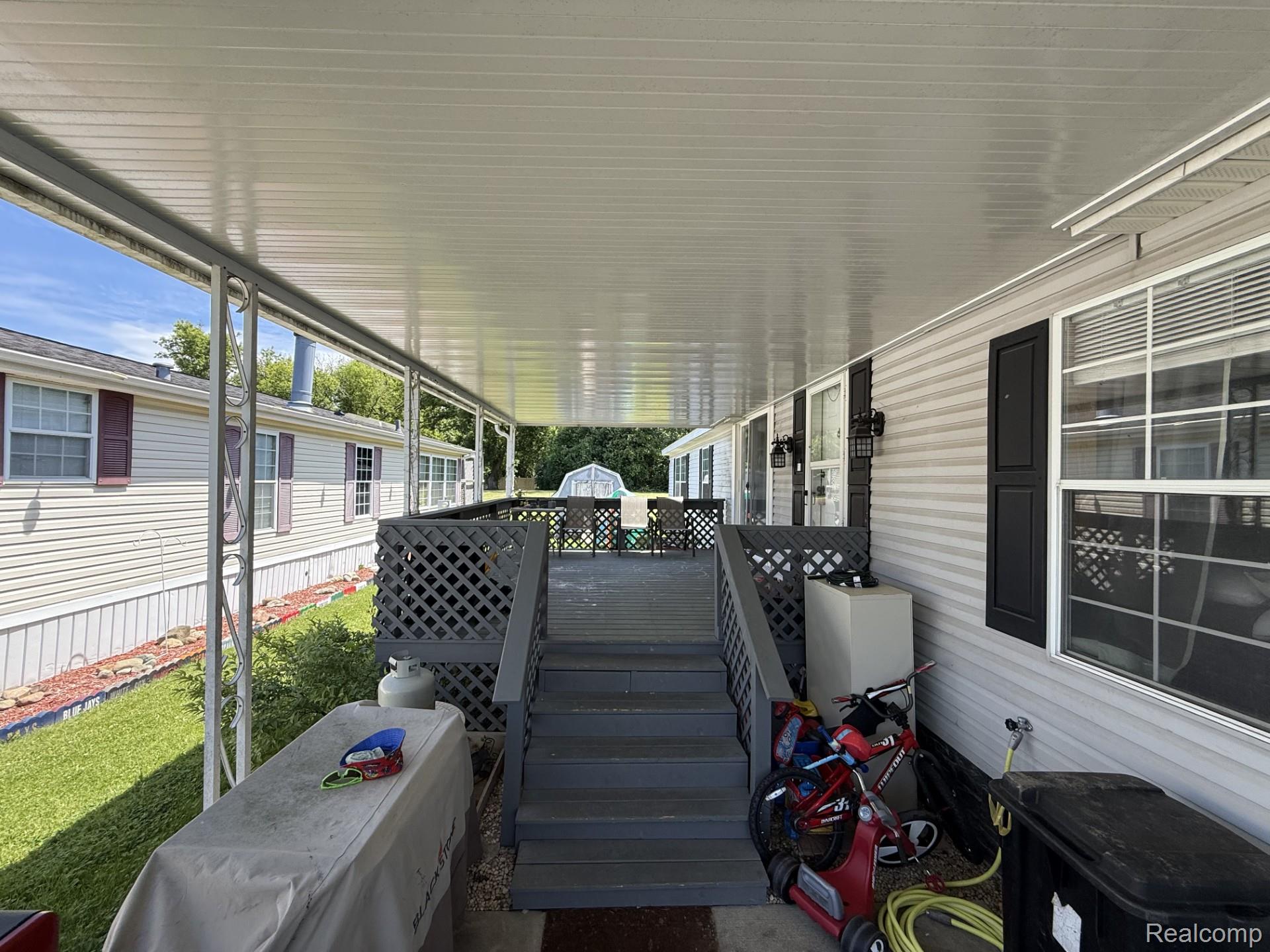 40 Bellwood Property Photo 18