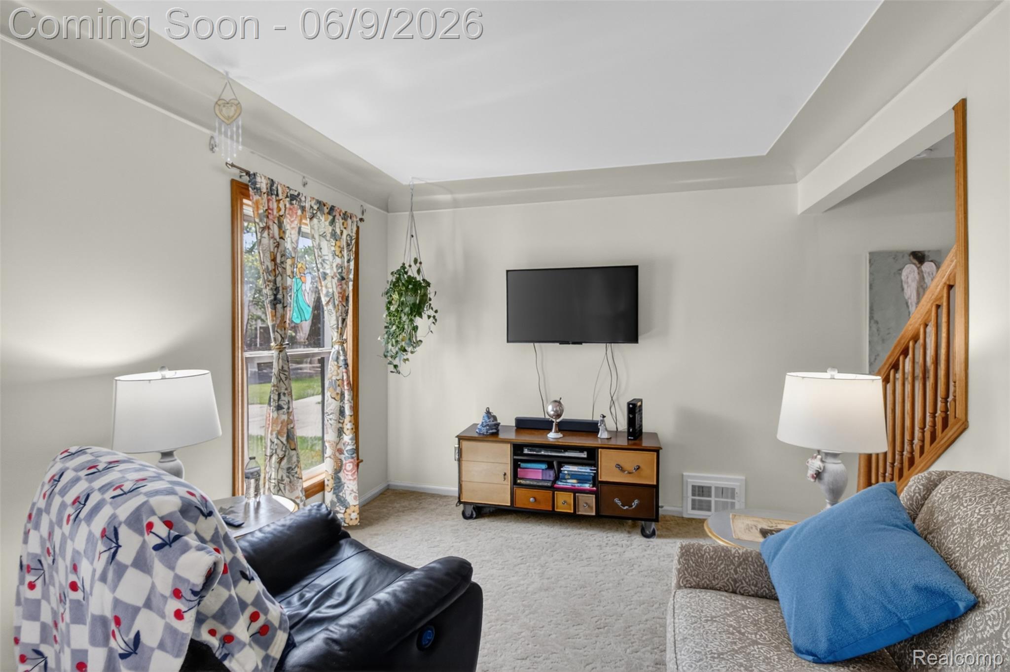 1834 15th Property Photo 8