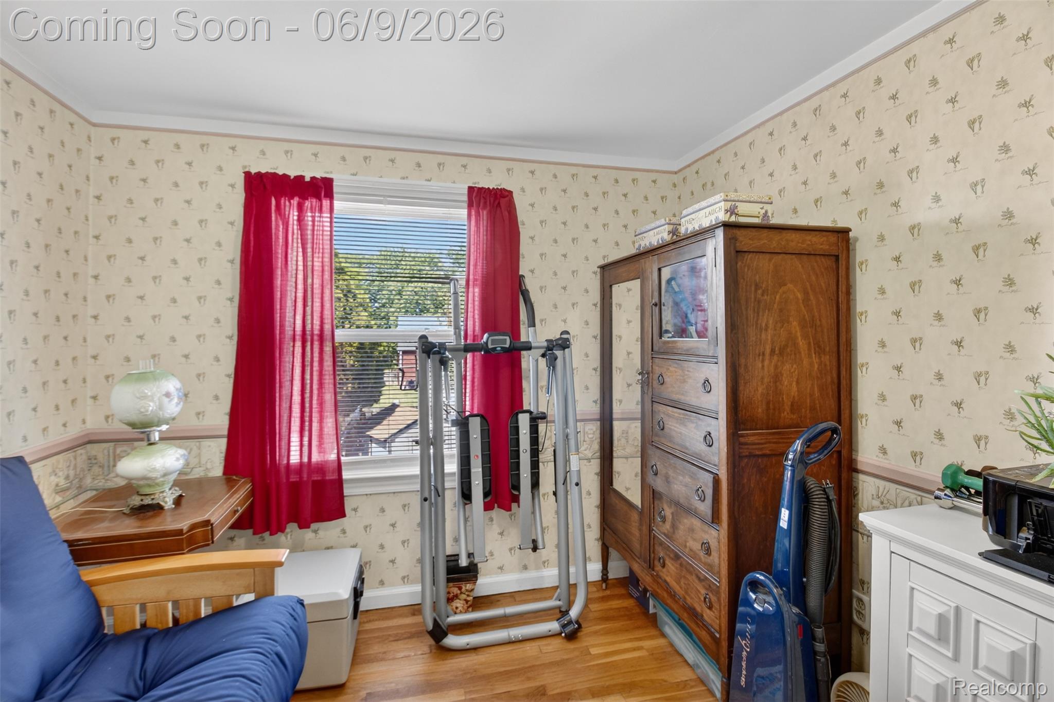 1834 15th Property Photo 24