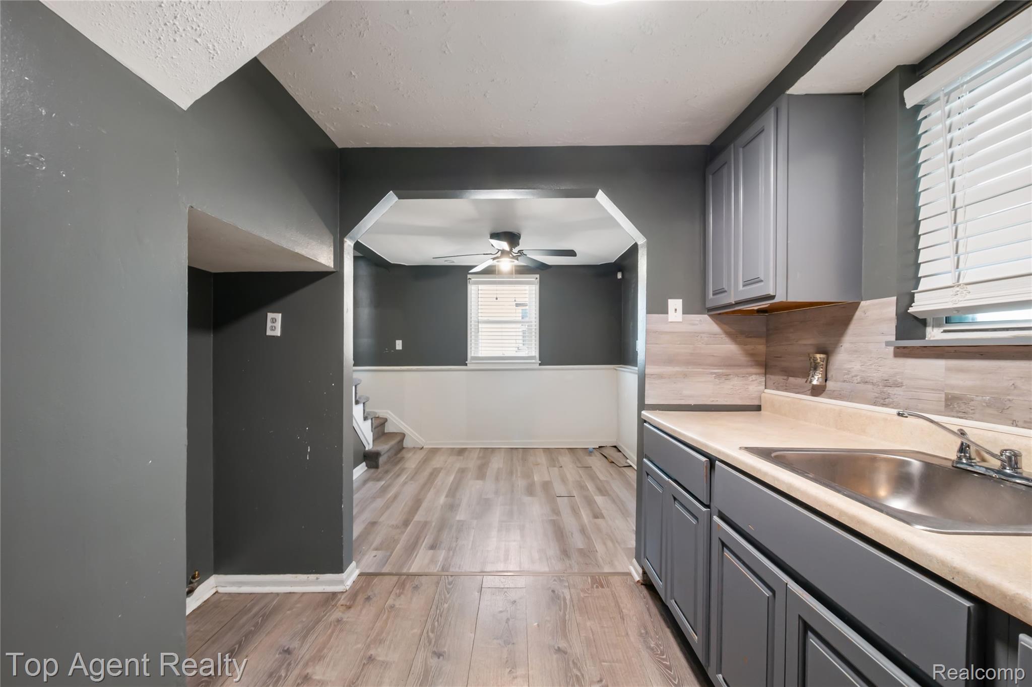 22085 Rausch Avenue Property Photo 14