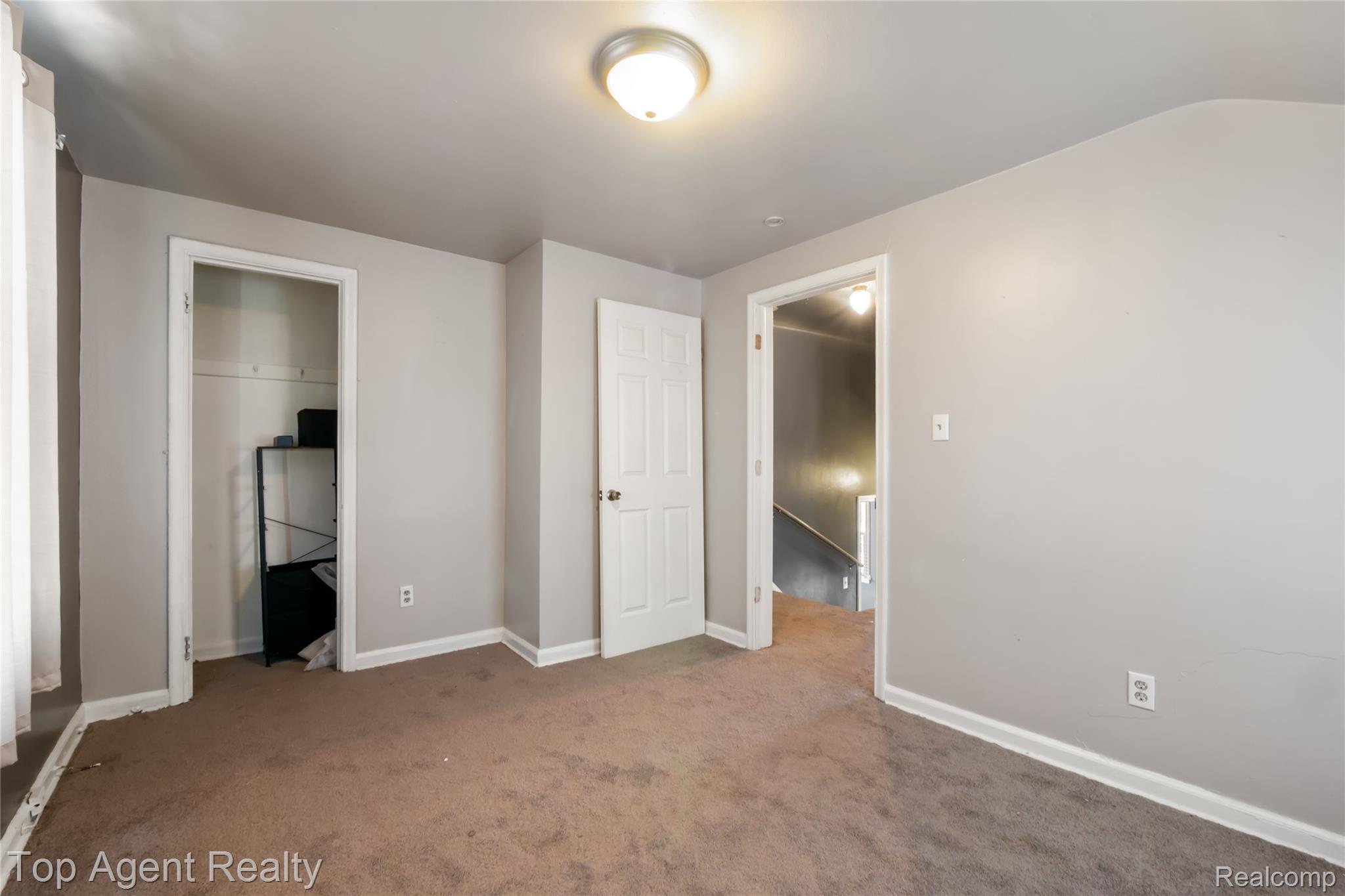 22085 Rausch Avenue Property Photo 17