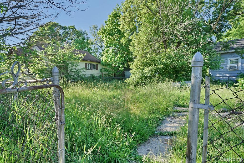 4201 Brunswick Avenue Property Photo 8