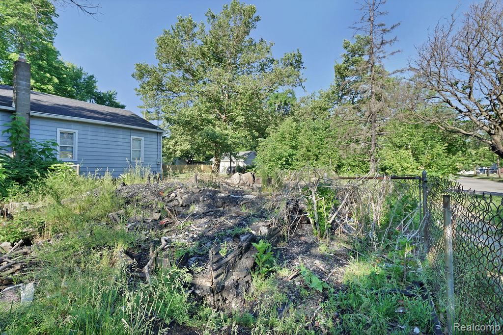 4201 Brunswick Avenue Property Photo 9