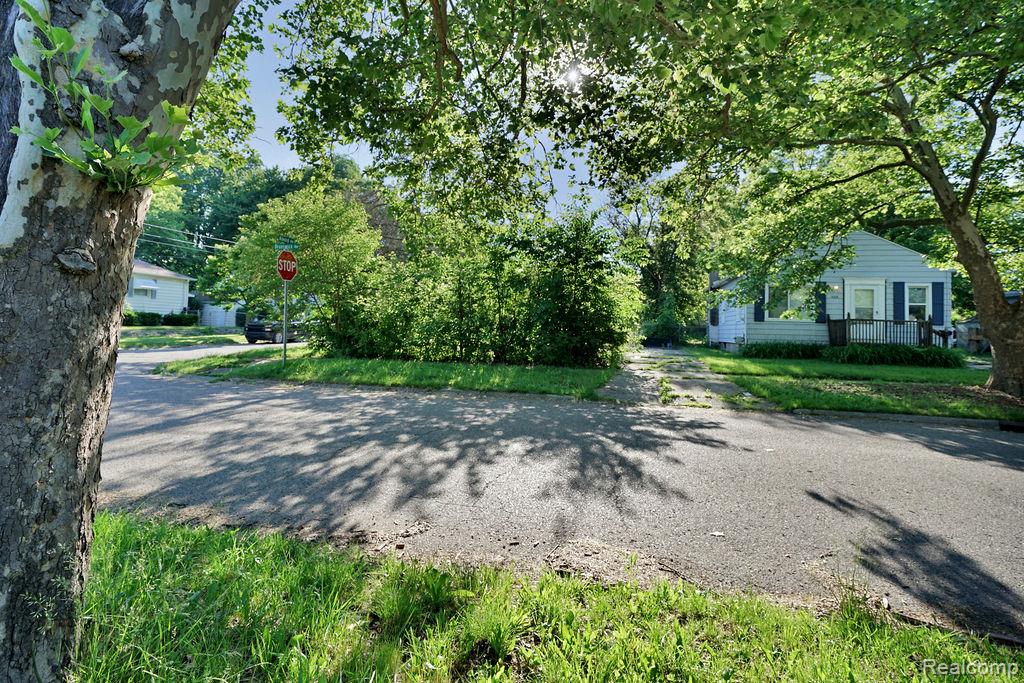 4201 Brunswick Avenue Property Photo 13