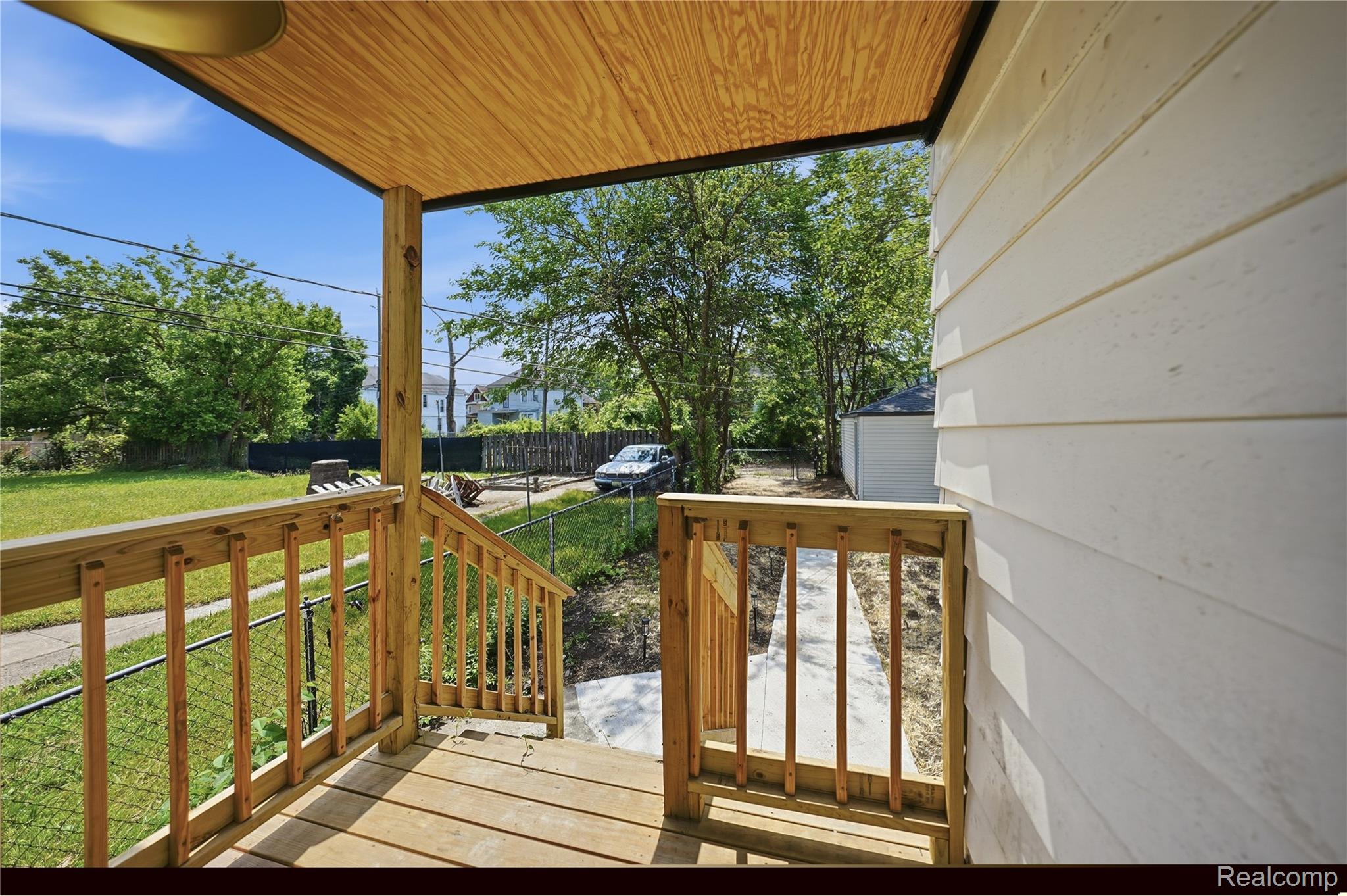 2501 Seyburn Street Property Photo 24