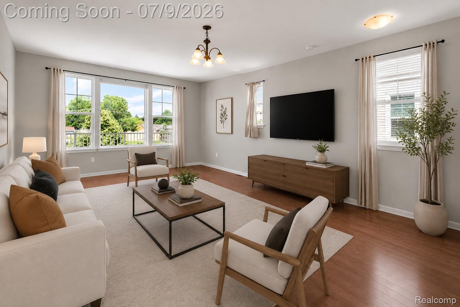 4600 Bradley Circle Property Photo 2