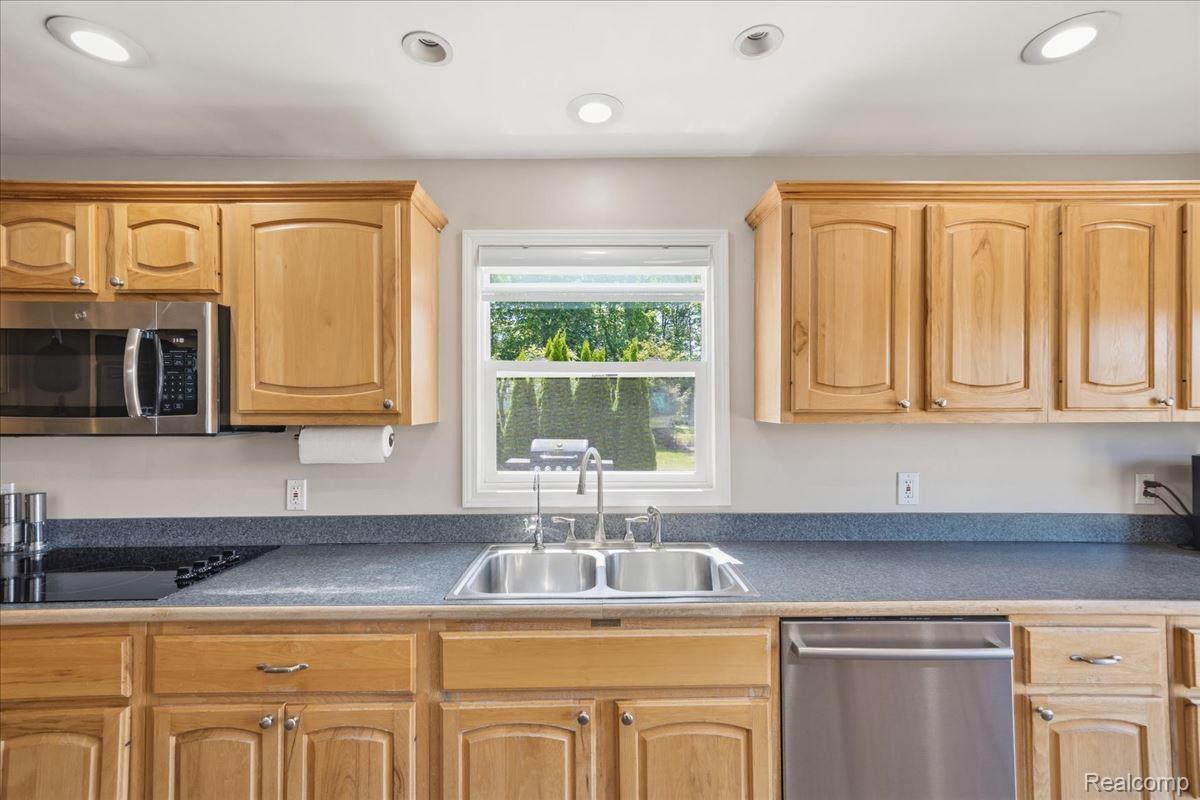 68991 Mound Road Property Photo 19