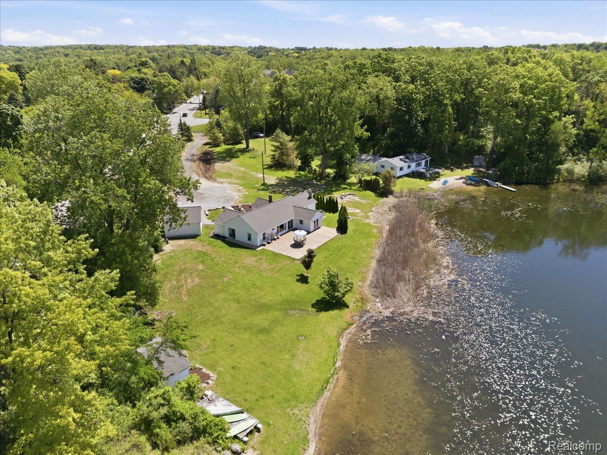 68991 Mound Road Property Photo 46