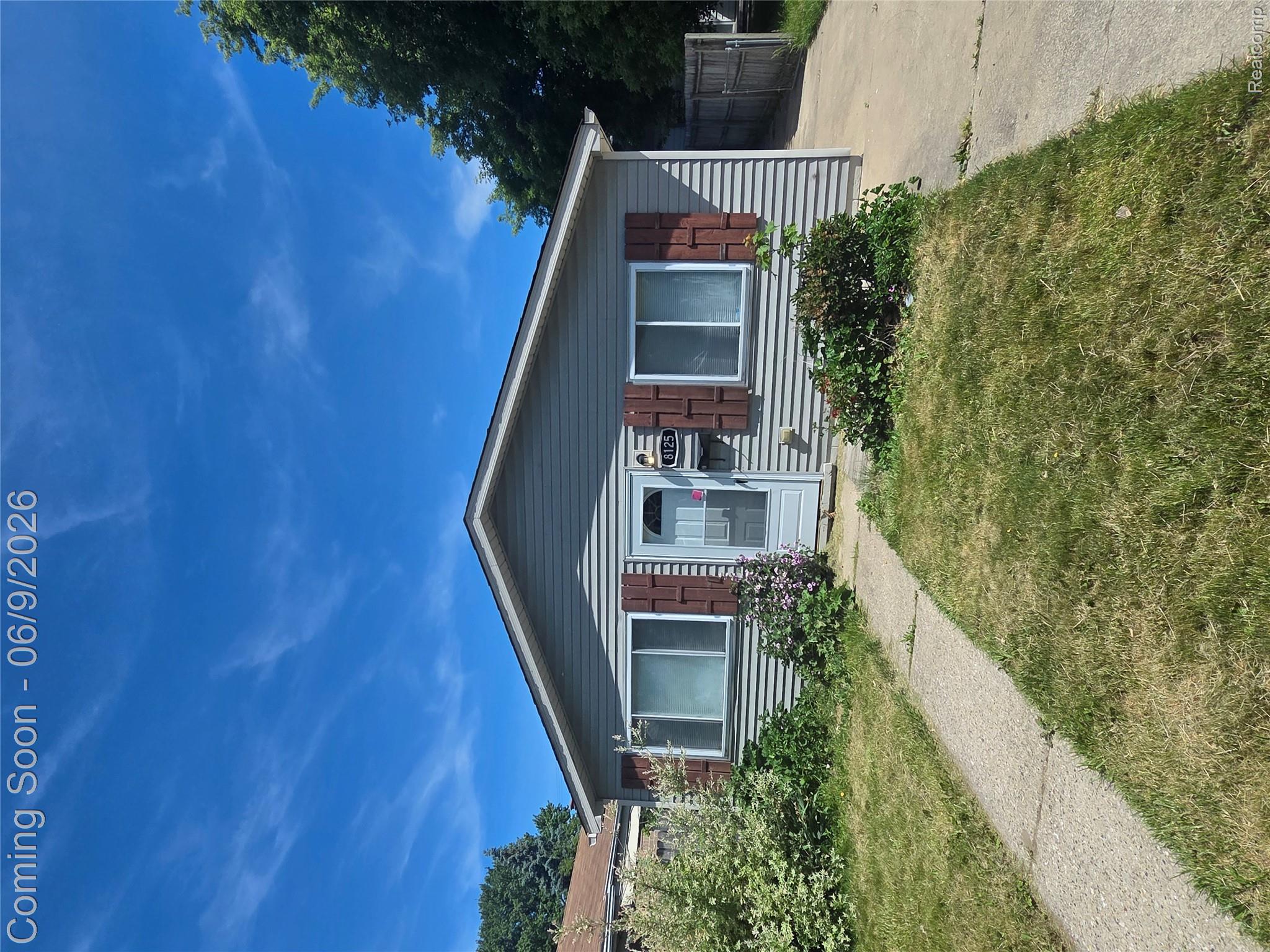 8125 Timken Avenue Property Photo 1