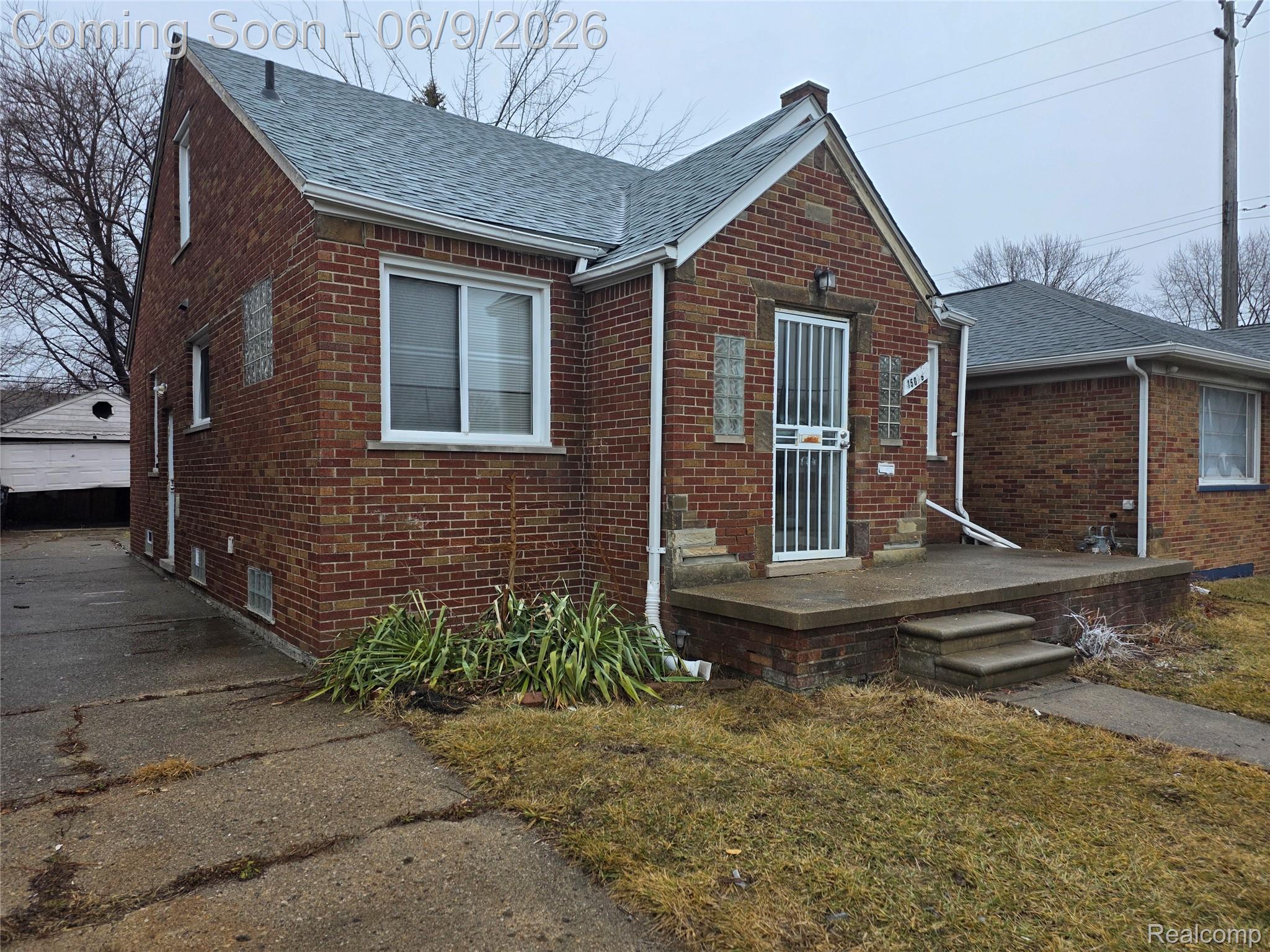15039 Eastburn Street Property Photo 1