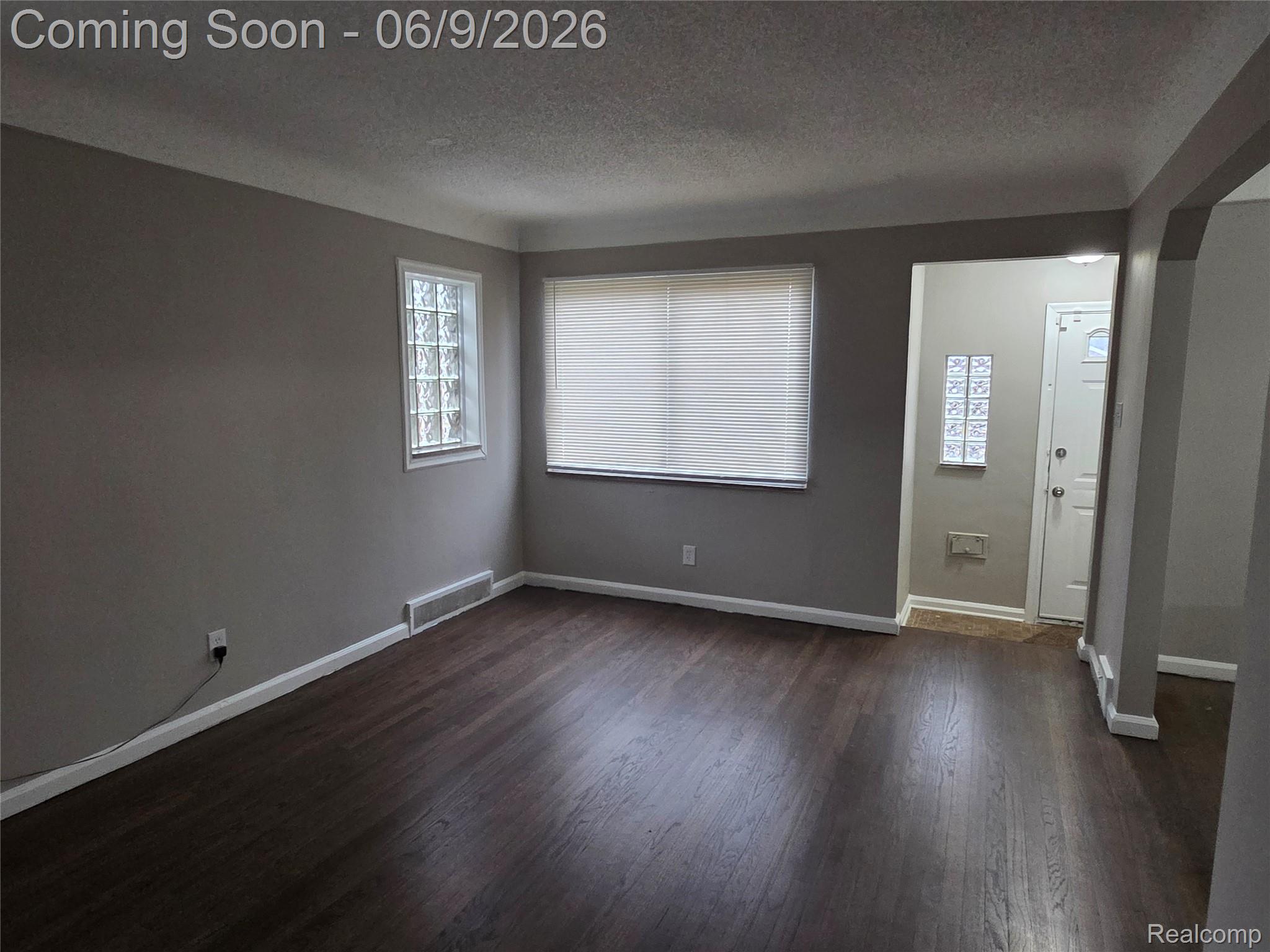 15039 Eastburn Street Property Photo 5