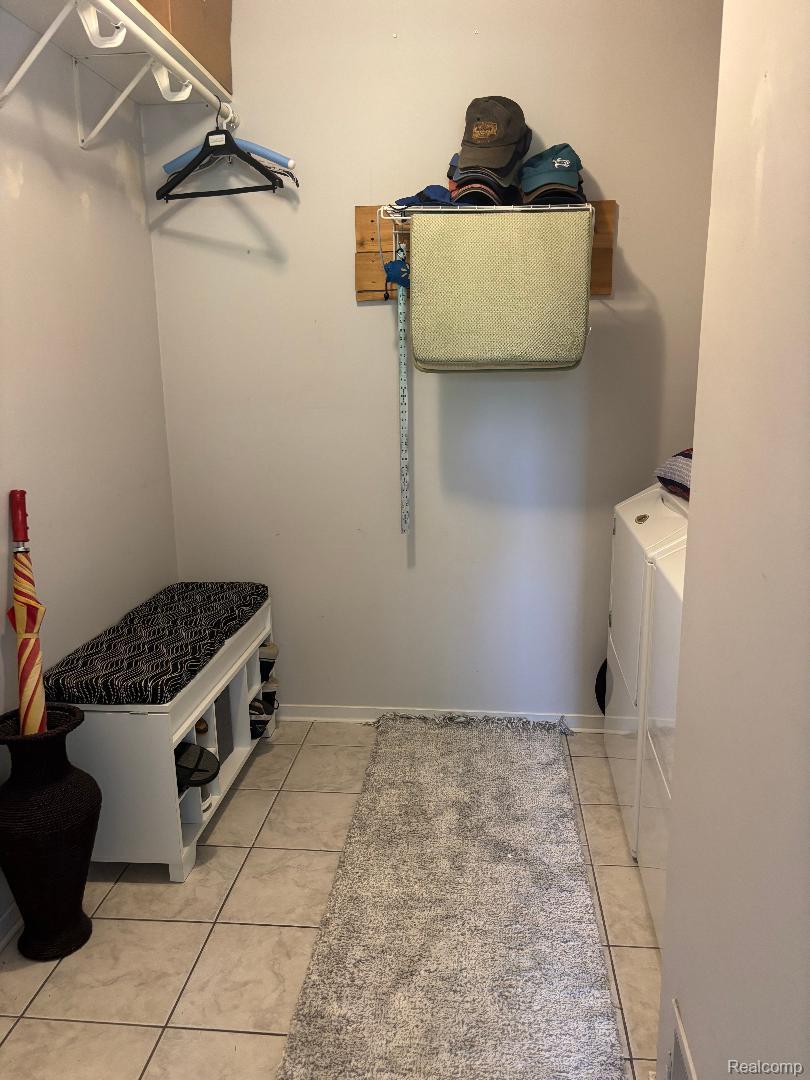 2136 Millstream Drive Property Photo 15