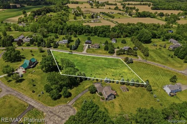 00 Iosco Mountain Road Property Photo 2
